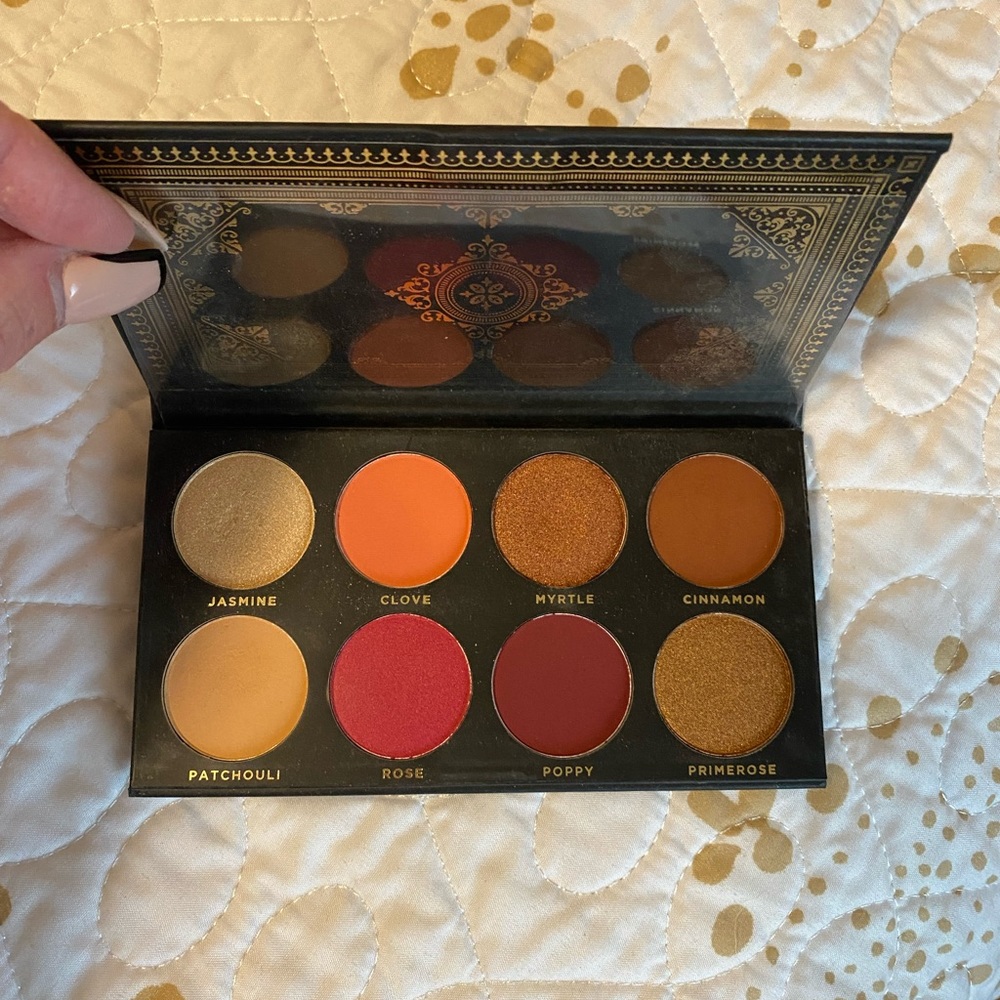 These are new.   The colors aren’t for me.